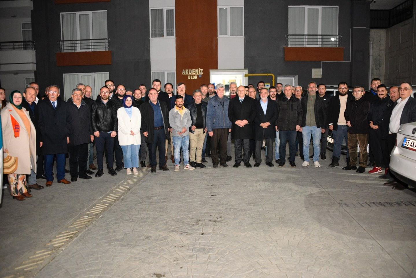 Ünye Belediye Başkanı, Göç Panorama Sitesi sakinleriyle projeleri değerlendirdi.