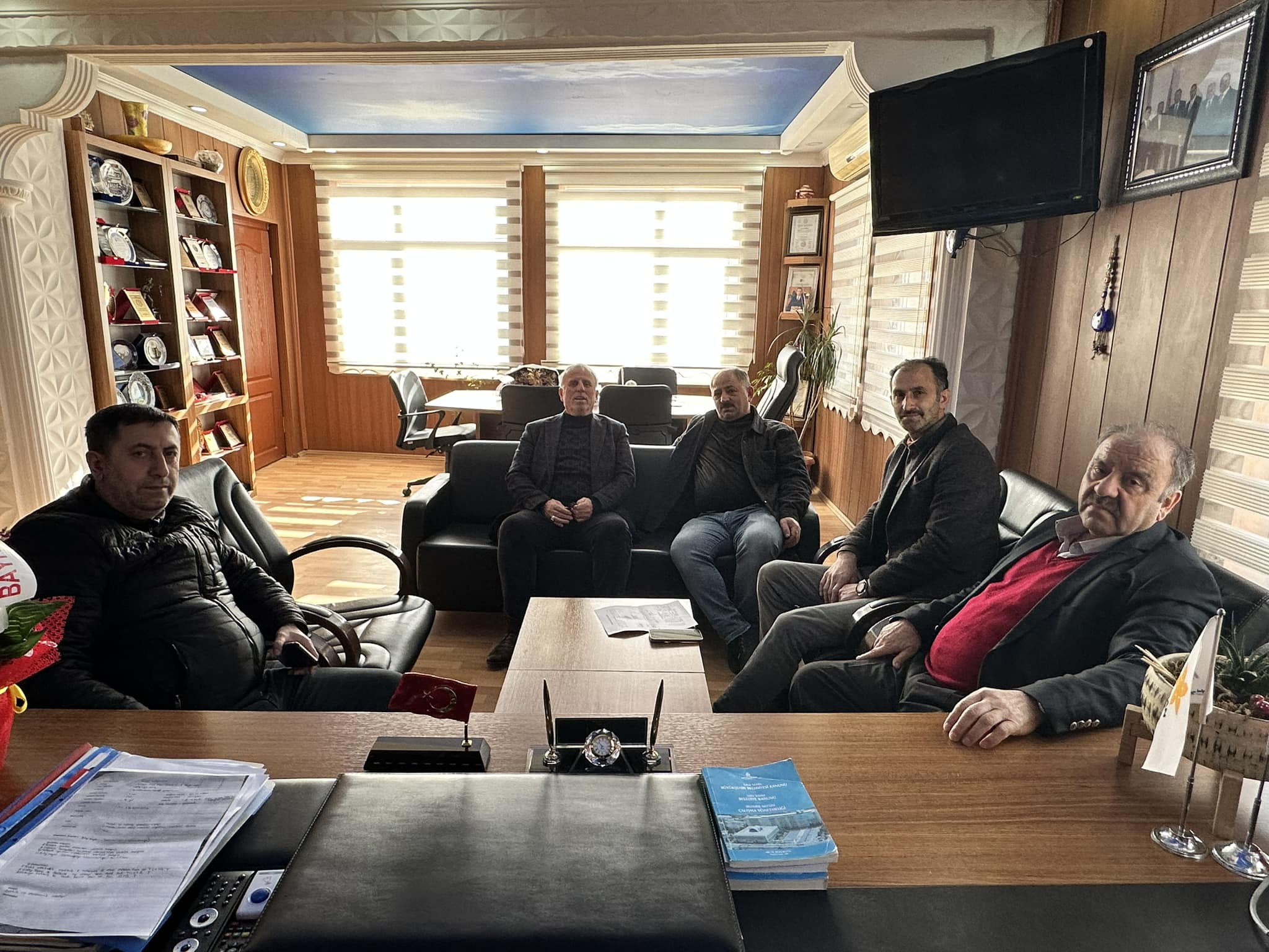Korgan Belediye Başkan Vekili Rasul Akilik, Tanınmış Esnafları ve AK Parti Meclis Üyesi Adayını Ağırladı