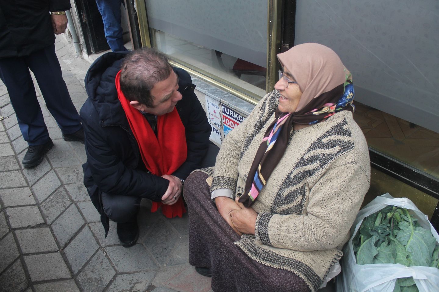 Gürgentepe'de CHP, Esnafın ve Vatandaşların Taleplerini Dinledi