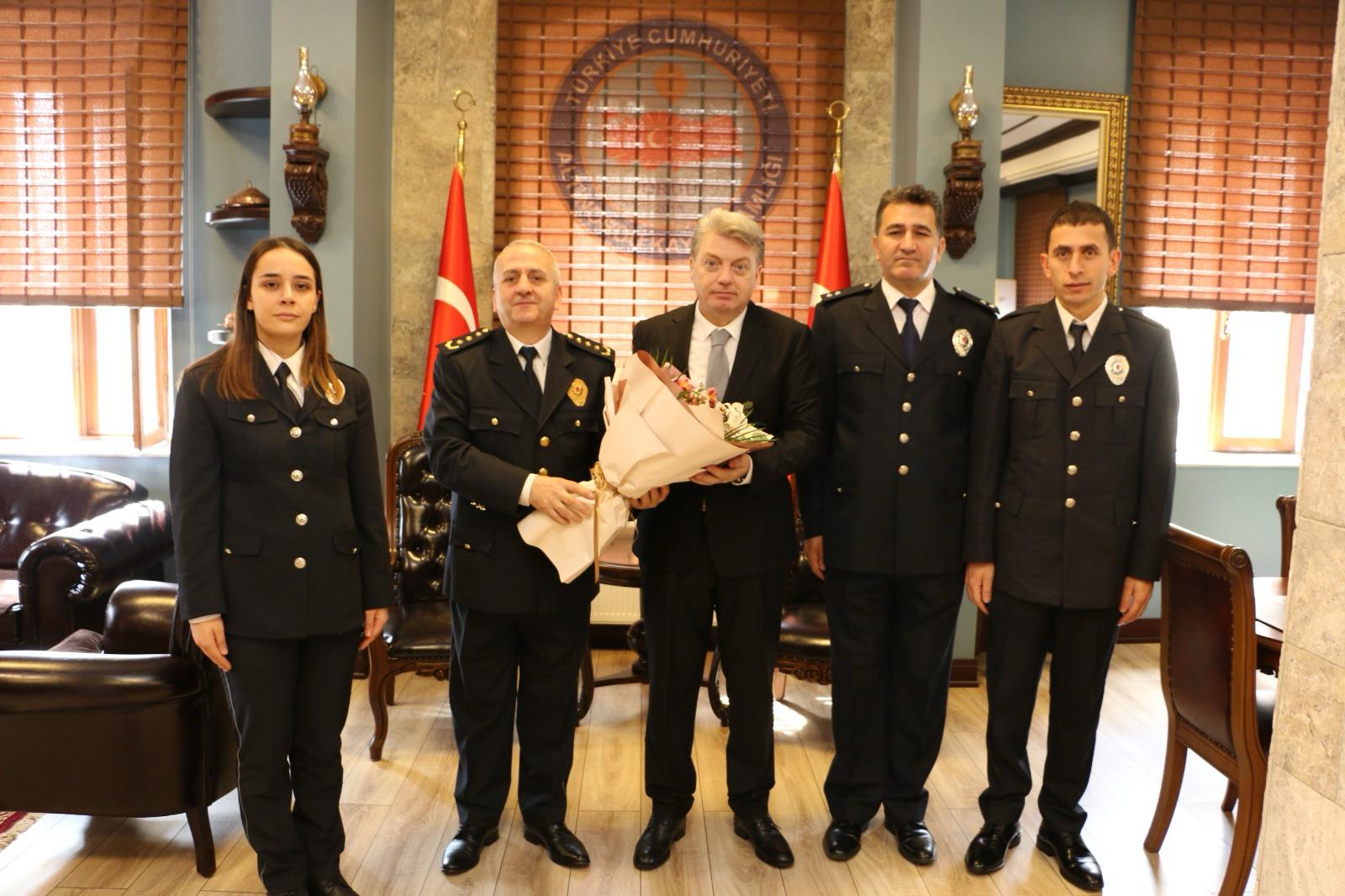 Türk Polis Teşkilatı'nın 179. kuruluş yıl dönümü kutlandı: Altınordu İlçe Emniyet Müdürü ziyaret etti